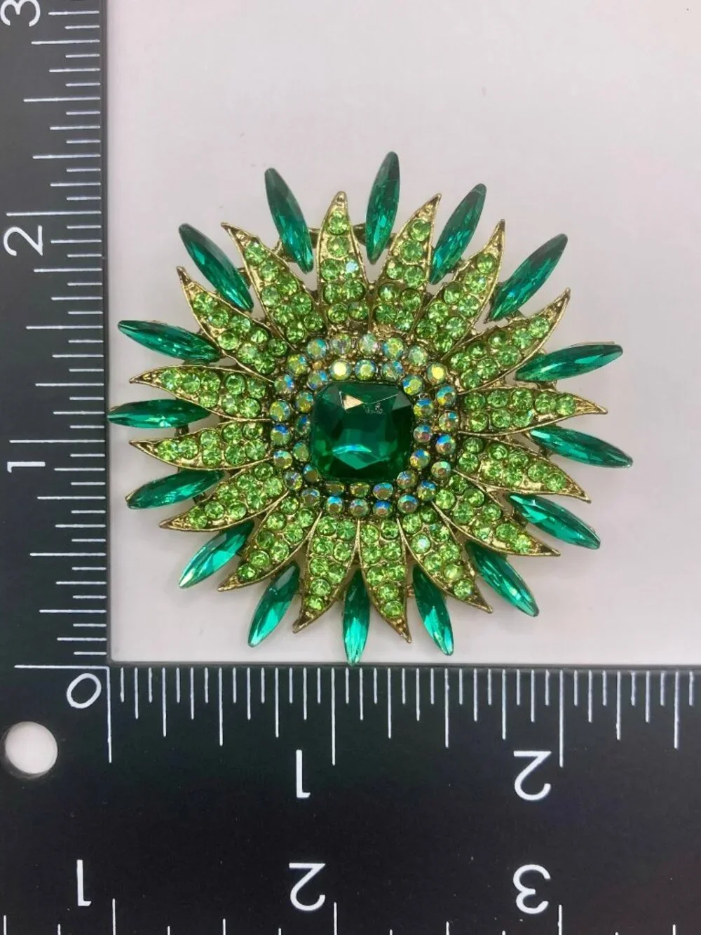 Green Rhinestone Gold-Tone Sunburst Brooch Pin -97B